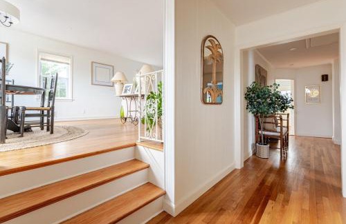 Port Chester House | Spacious 3 bedroom house 45mins to NYC great hotel alternative for big group