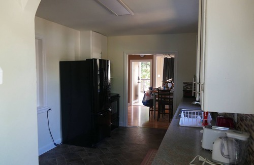 Castlegar House | Spacious 3 bedroom home that sleeps 7 with large deck and great views