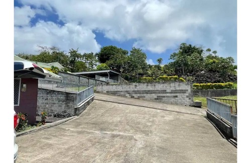 Vaitele House | Spacious 3- bedroom home