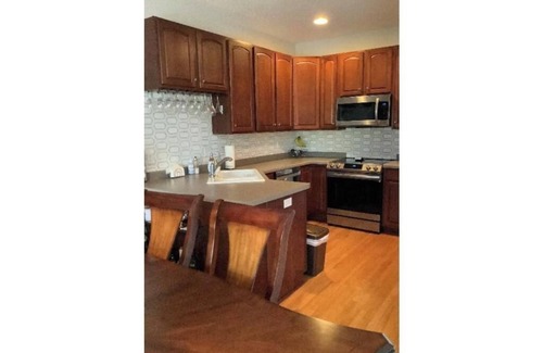 Woodbury House | Spacious 3-bedroom house in Woodbury-The Whole house is for Yourself!