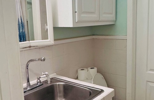 North Lamar House | Spacious 3-bedroom house in brilliant Austin /The Domain & Q2 Stadium/