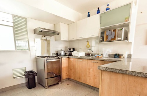 Santa Catalina Apartment | Spacious 3-Bedroom Apartment near San Isidro, next to Santa Catalina mall.