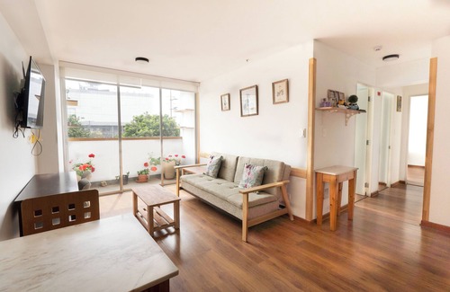 Santa Catalina Apartment | Spacious 3-Bedroom Apartment near San Isidro, next to Santa Catalina mall.