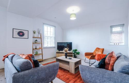 Hawarden Apartment | Spacious 3-Bedroom Retreat with Modern Amenities