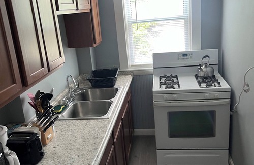 New Bedford Apartment | Spacious 3-bedroom apartment in enjoyable New Bedford with AC, WiFi