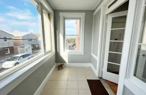 North Bergen Apartment | Spacious 3 br 1 bath close to NYC - FREE Parking