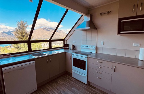 Queenstown Apartment | Spacious 3 BR 2 bath retreat for up to 8 guests. Mountain and lake views galore!