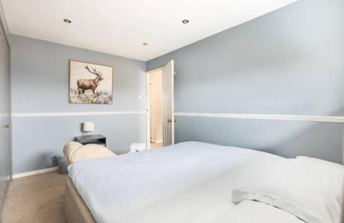 Kidlington House | Spacious 3 BR House Kidlington near Oxford, Airport, Bicester, Blenheim & Cotswold