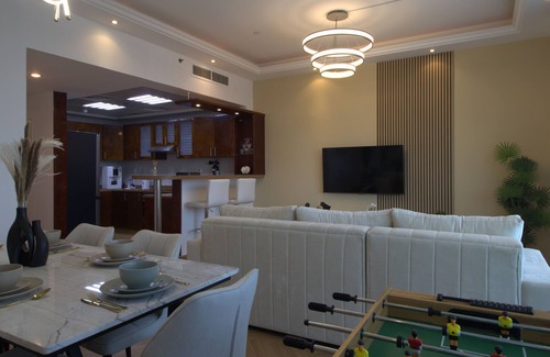 Jebel Ali Apartment | Spacious 3 BR Newly Furnished - Dubai Marina