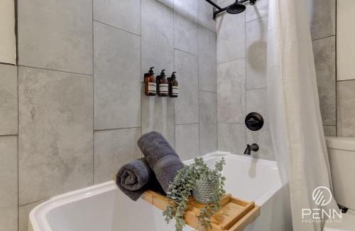 Cooper-Young Historic District House | Spacious 3-in-1 Vintage Brick Escape