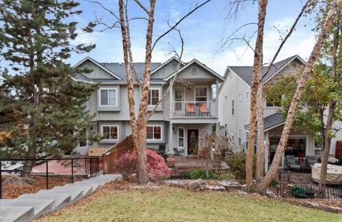 East End House | Spacious 3 Story Home in the Boise Foothills