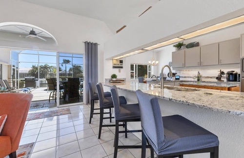 Charlotte Harbor House | 🥇 Spacious 3bd waterfront villa with a private pool (CH868)