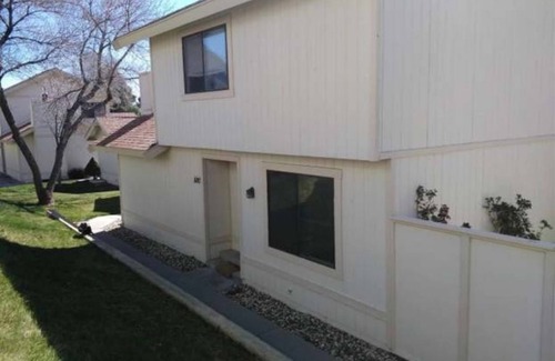 West University Condo | Spacious 3bed-3ba Condo with attached garage, located in Northwest Reno!