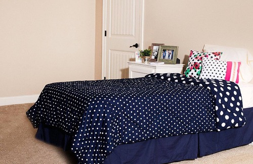 Denham Springs House | Spacious 3bedroom, sleeps 16, residential retreat