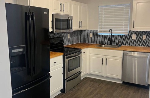 Arbor Gate House | Spacious 3Bedroom Oasis