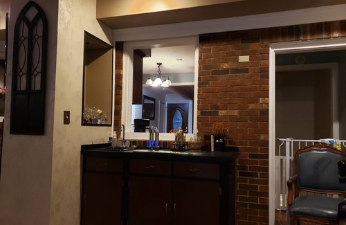 Valley Station House | Spacious 3BR 3.5 Ba House with Pool