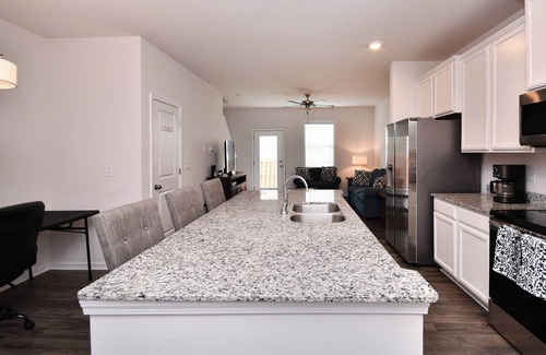 Conestee Condo | Spacious 3BR Condo Near Downtown Greenville, I-85, Shopping, Dining, and More!