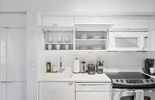 CityPlace Apartment | Spacious 3BR Condo w Patio & Skyline Views