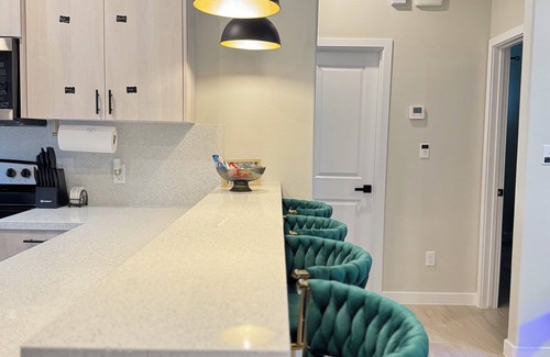 Mission Apartment | Spacious 3BR Home: Free WIFI, Near Parks, Dining & Shopping