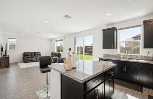 Folsom House | Spacious 3BR Home with Charming Backyard home