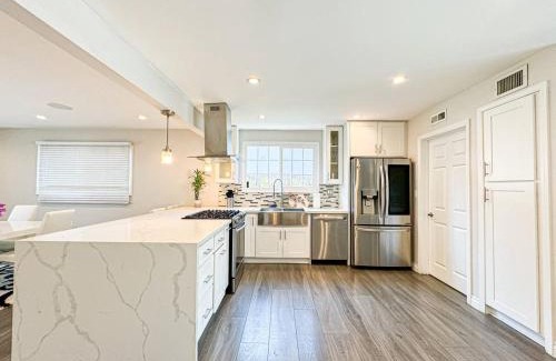 Hidden Hills House | Spacious 3BR Retreat with Private Pool - FRHH