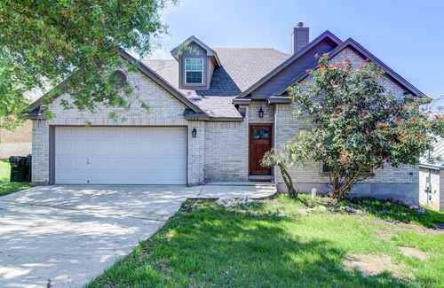 San Marcos House | Spacious 3BR Retreat Close to Downtown & Outlets