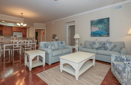 Palmetto Dunes Villa | Spacious 3br Villa, 3 Minute Walk to Beach, Large Screened Porch