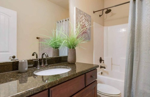 Biloxi House | Spacious 3brm, Sleeps 6, 15min- Beaches & AF Base