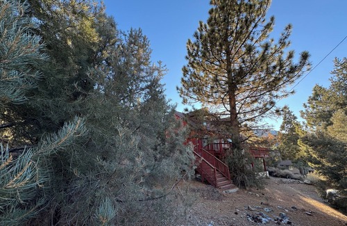 Pine Mountain Club House | Spacious 4-bedroom house with AC, WiFi in tranquil Pine Mountain Club