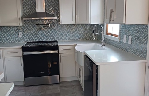Ocean Acres House | Spacious 4-bedroom house in charming Manahawkin right next to LBI with WiFi, AC