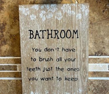 Rushmoor District House | Spacious 4 bed Farnborough AirShow