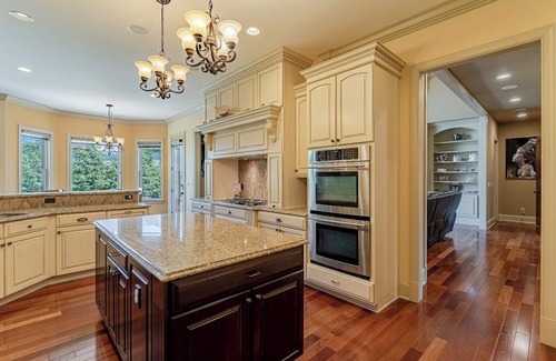 Highland Heights House | Spacious 4-bedroom house in serene Highland Hts! W/pool AC, WiFi, fitness room