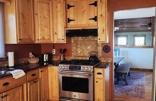 Redlands House | Spacious 4-bedroom house in Redlands, Grand Junction with Epic views.