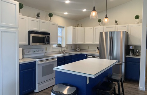 Cody House | Spacious 4 Bedroom, 3 Bath Home Only 1/2 Mile From Downtown - Cody, WY