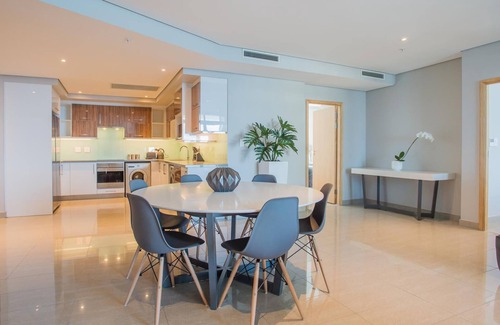 Umhlanga Apartment | Spacious 4 Bedroom Apartment at Lagoon Drive Durban