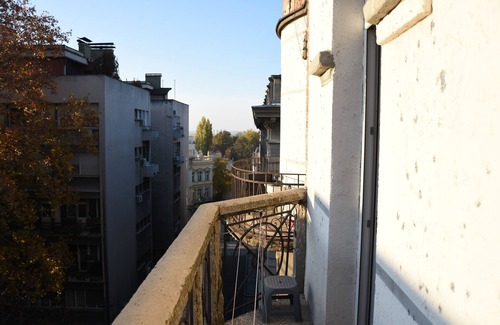 Stari Grad Apartment | Spacious 4-bedroom apartment in pedestrian zone