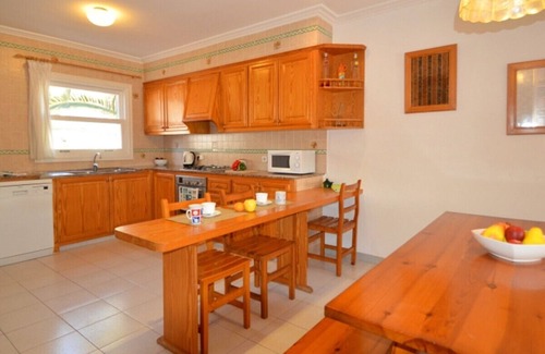 Serpentona Condo | Spacious 4 bedroom apartment in Cala Galdana
