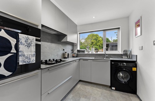 Cambridge House | Spacious 4-Bedroom Family Retreat