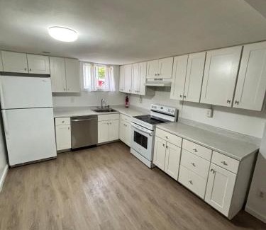Catonsville House | Spacious 4-Bedroom Family Home Sleeps 10 Peaceful Baltimore Suburb