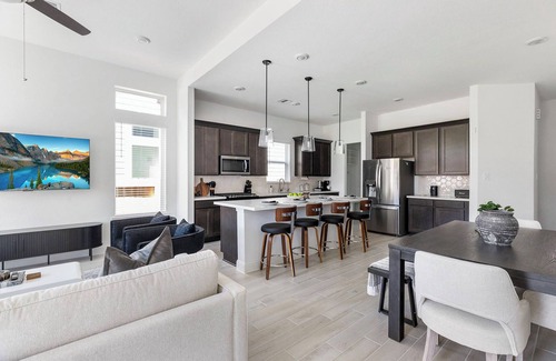 Atascocita House | Spacious 4-bedroom house with Office and Backyard in charming Atascocita