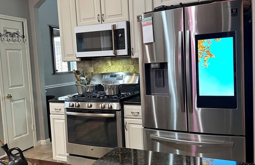 Forest Creek House | Spacious 4-bedroom house with AC, WiFi in serene Round Rock