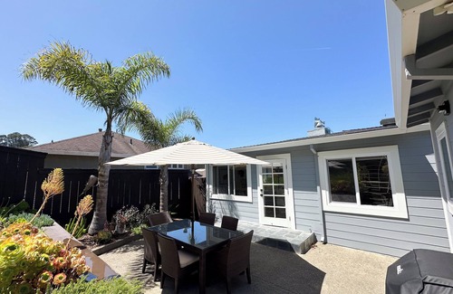 San Rafael House | Spacious 4-bedroom house in San Rafael with a beautiful backyard and nice view.