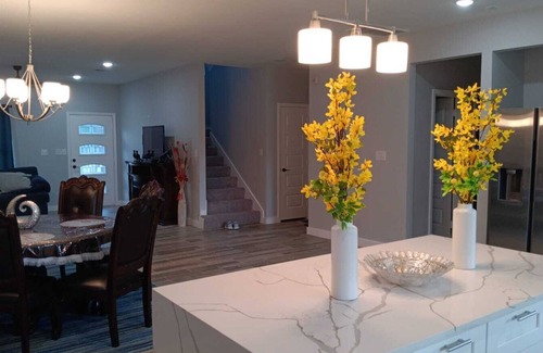 Texas City House | Spacious 4-bedroom house in charming Texas City with WiFi and AC
