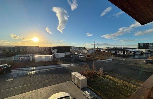 Kopavogur House | Spacious 4-bedroom house in Kopavogur with WiFi.