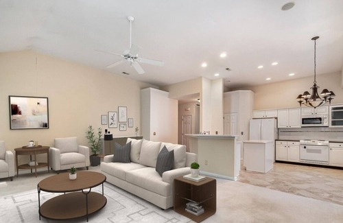 Provincetowne House | Spacious 4-bedroom house in welcoming Charlotte with AC close to shopping center