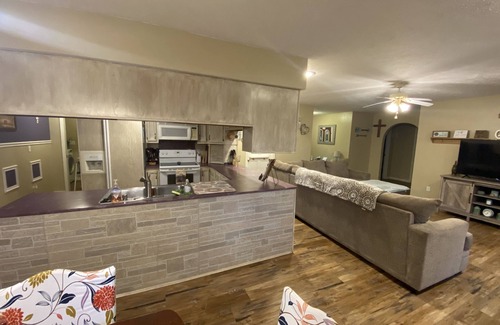 Harrison House | Spacious 4 Bedroom Home near Buffalo River and Scenic Hwy 7 Motorcycle Route