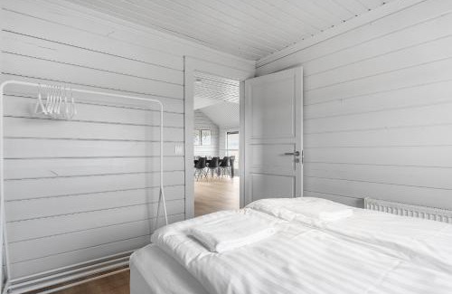 Haukadalur House | Spacious 4-Bedroom Home in Southern Iceland