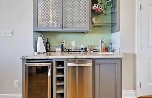 Cameron Parish House | Spacious 4-bedroom home on quiet Gulf Coast beach