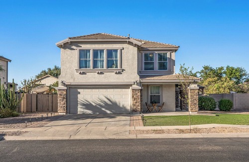Avondale House | Spacious 4-bedroom house in charming Avondale with AC, WiFi