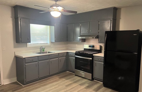 Columbus House | Spacious 4-bedroom house in Columbus with privacy fence situated in the county!